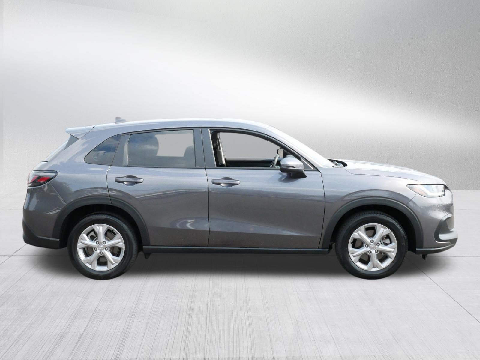 Used 2024 Honda HR-V LX image 8