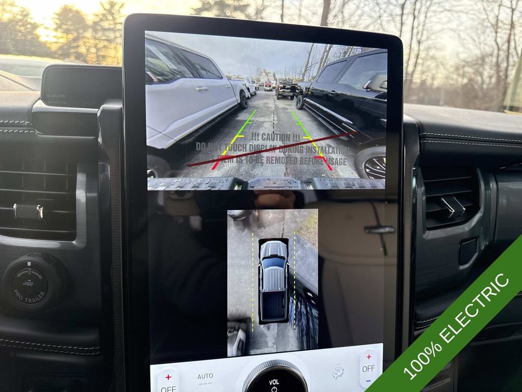New 2025 Ford F150 Lightning Platinum AWD/4WD image 38