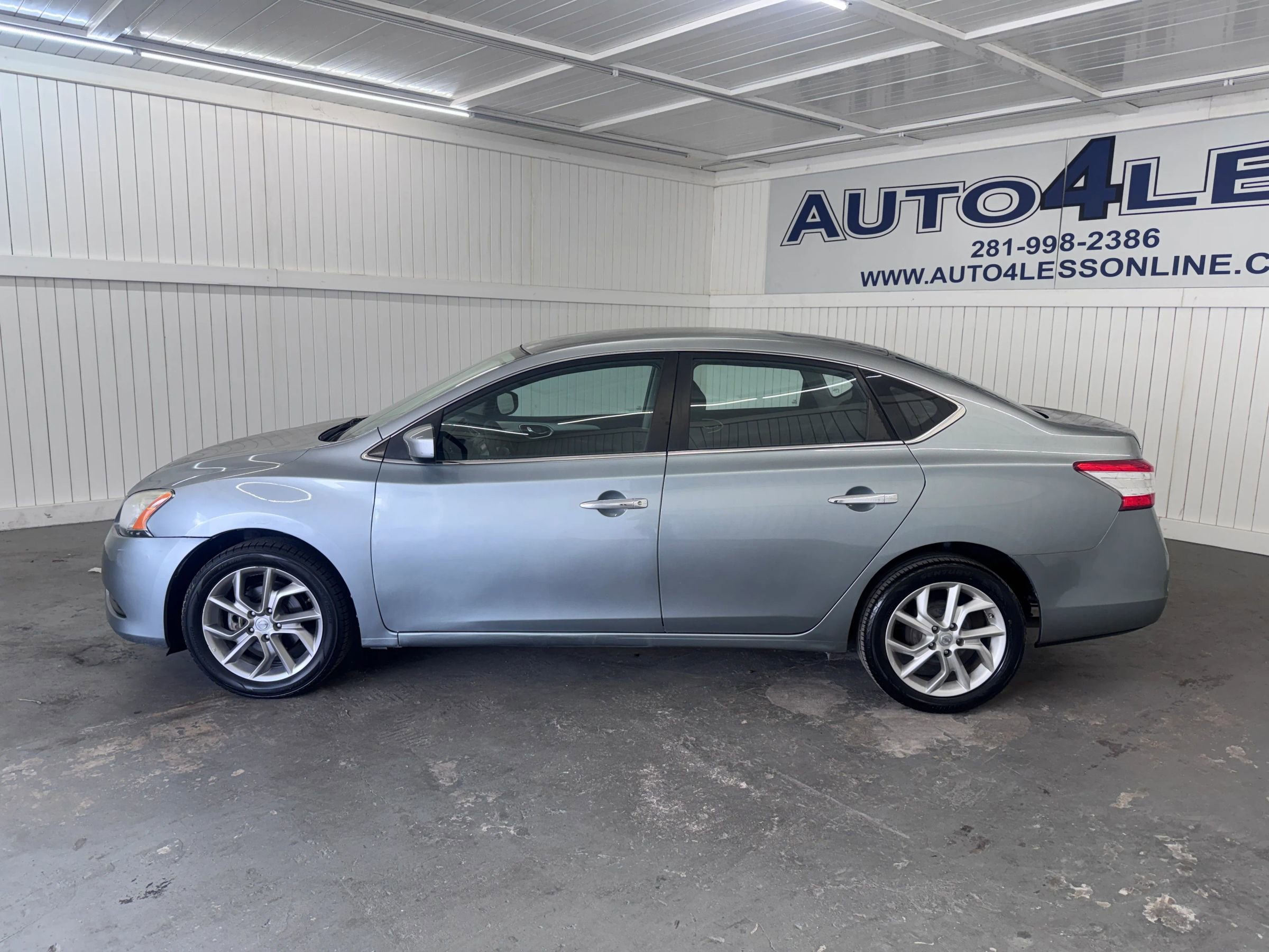 Used 2014 Nissan Sentra SV image 8
