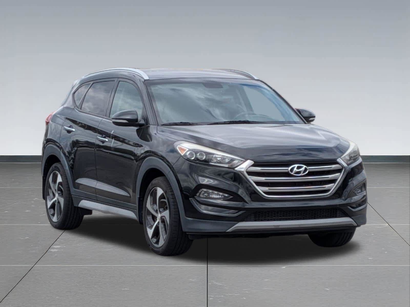 Used 2017 Hyundai Tucson Limited w/ Cargo Package AWD/4WD image 7
