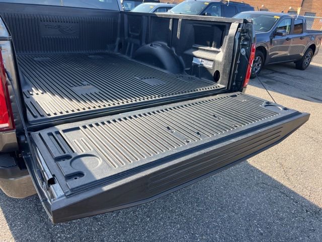 Certified 2018 Ford F150 XL w/ Equipment Group 101A Mid image 16