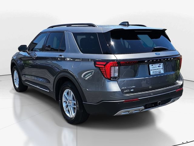 Certified 2025 Ford Explorer Active w/ Active Comfort Package RWD image 7