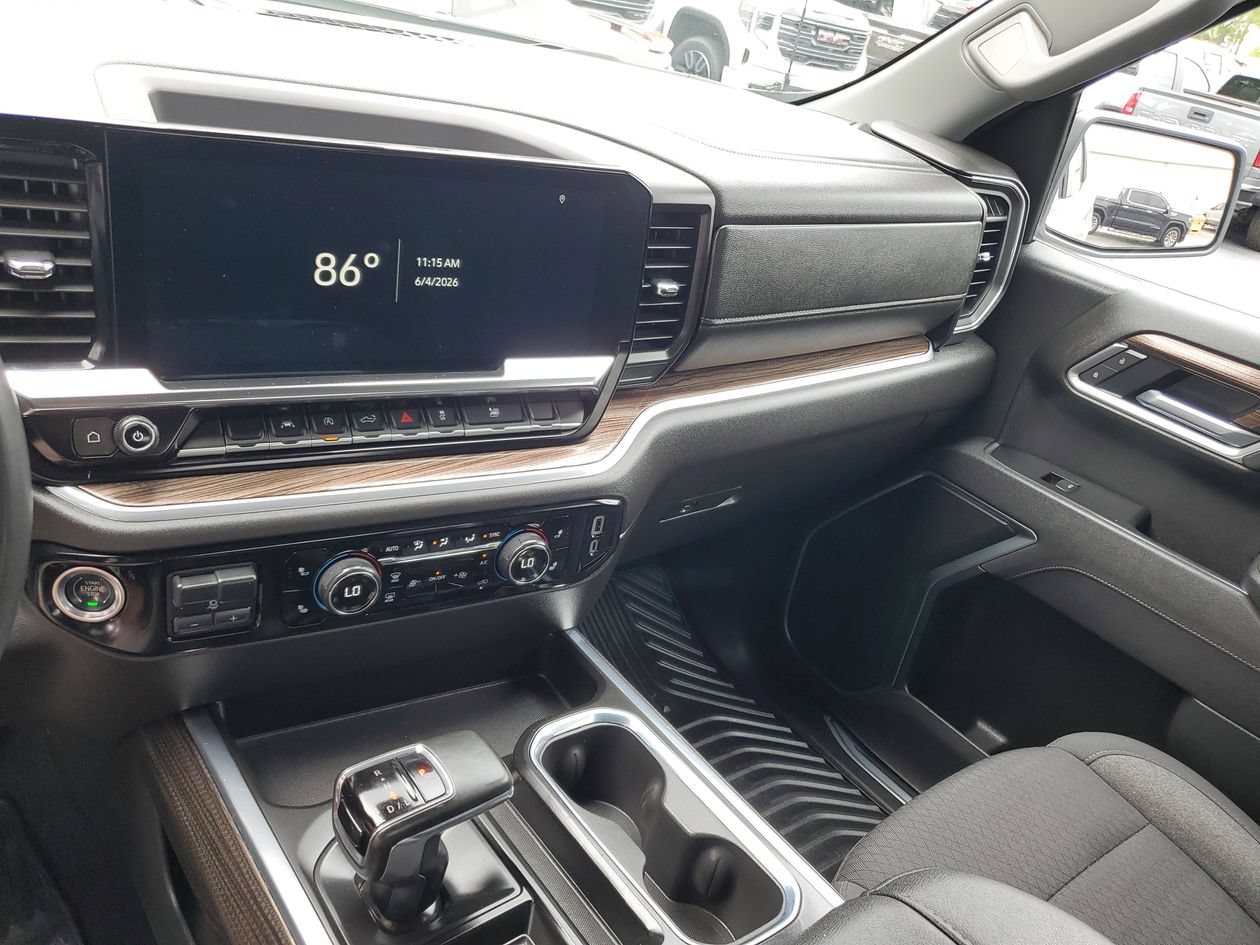 Used 2025 Chevrolet Silverado 1500 RST AWD/4WD image 28