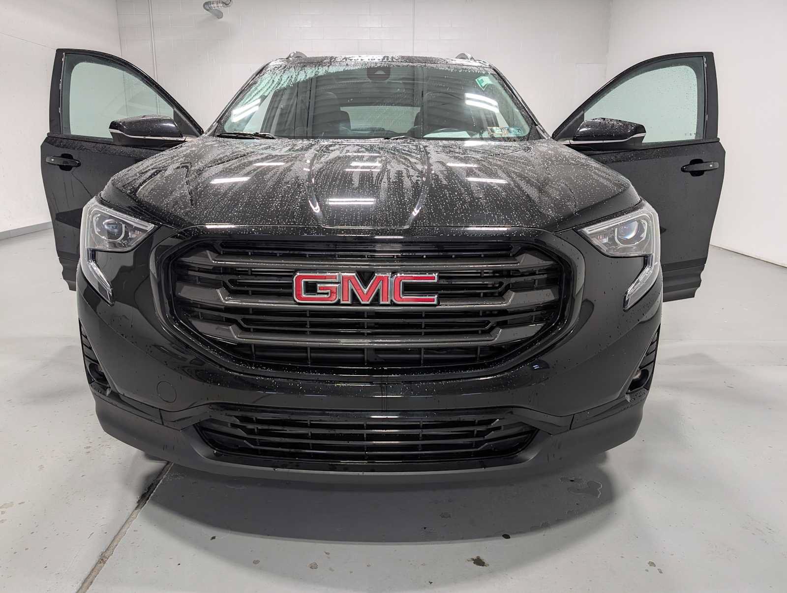 Certified 2021 GMC Terrain SLT w/ Elevation Edition AWD/4WD image 15