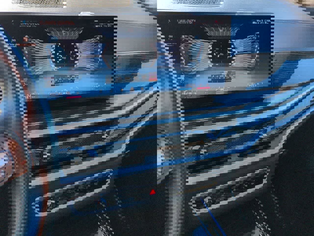 Used 2024 BMW X5 xDrive40i image 29