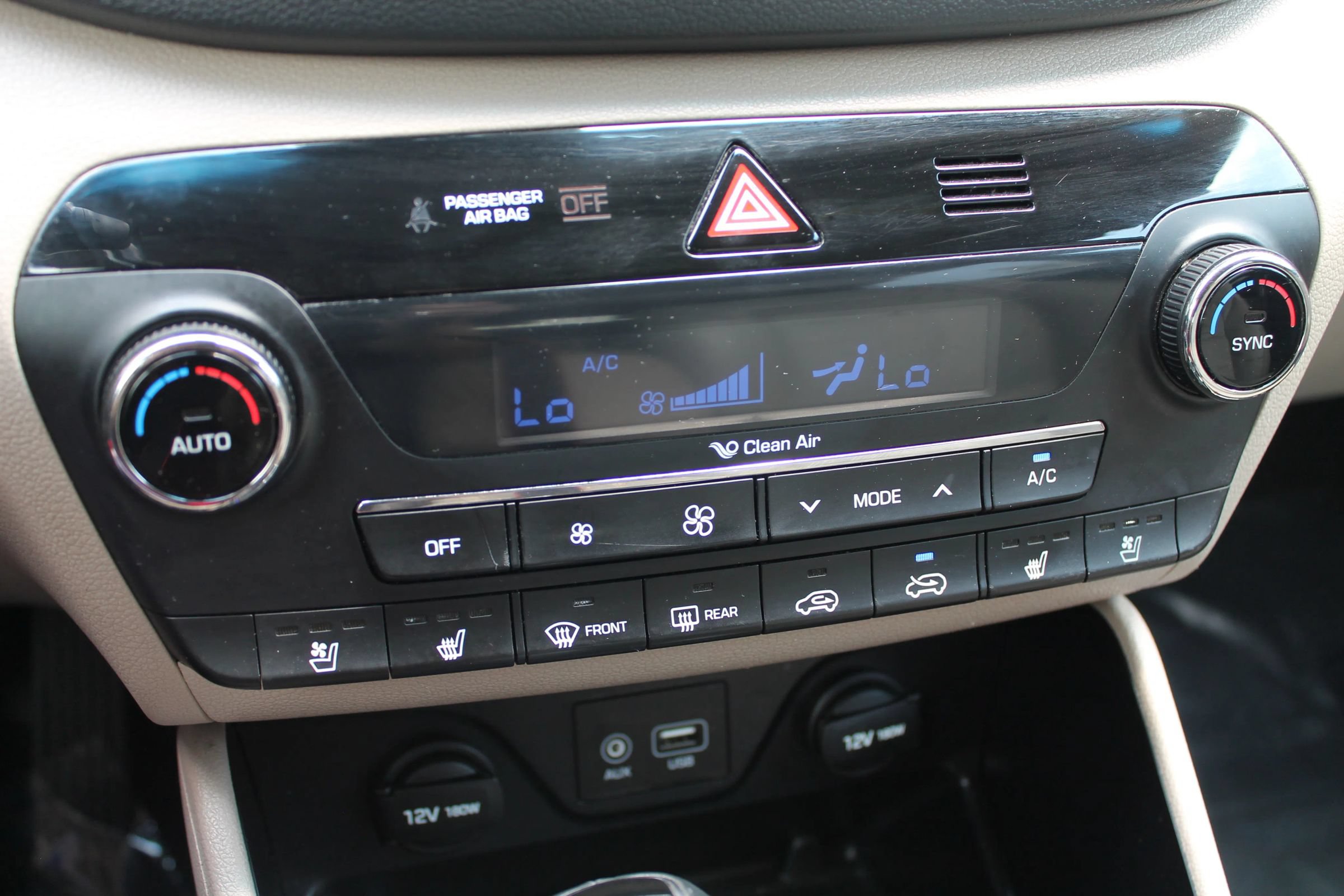 Used 2017 Hyundai Tucson Limited w/ Limited Ultimate Package 03 AWD/4WD image 36