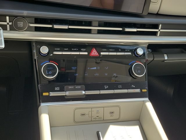 New 2027 Hyundai Santa Fe SE FWD image 13