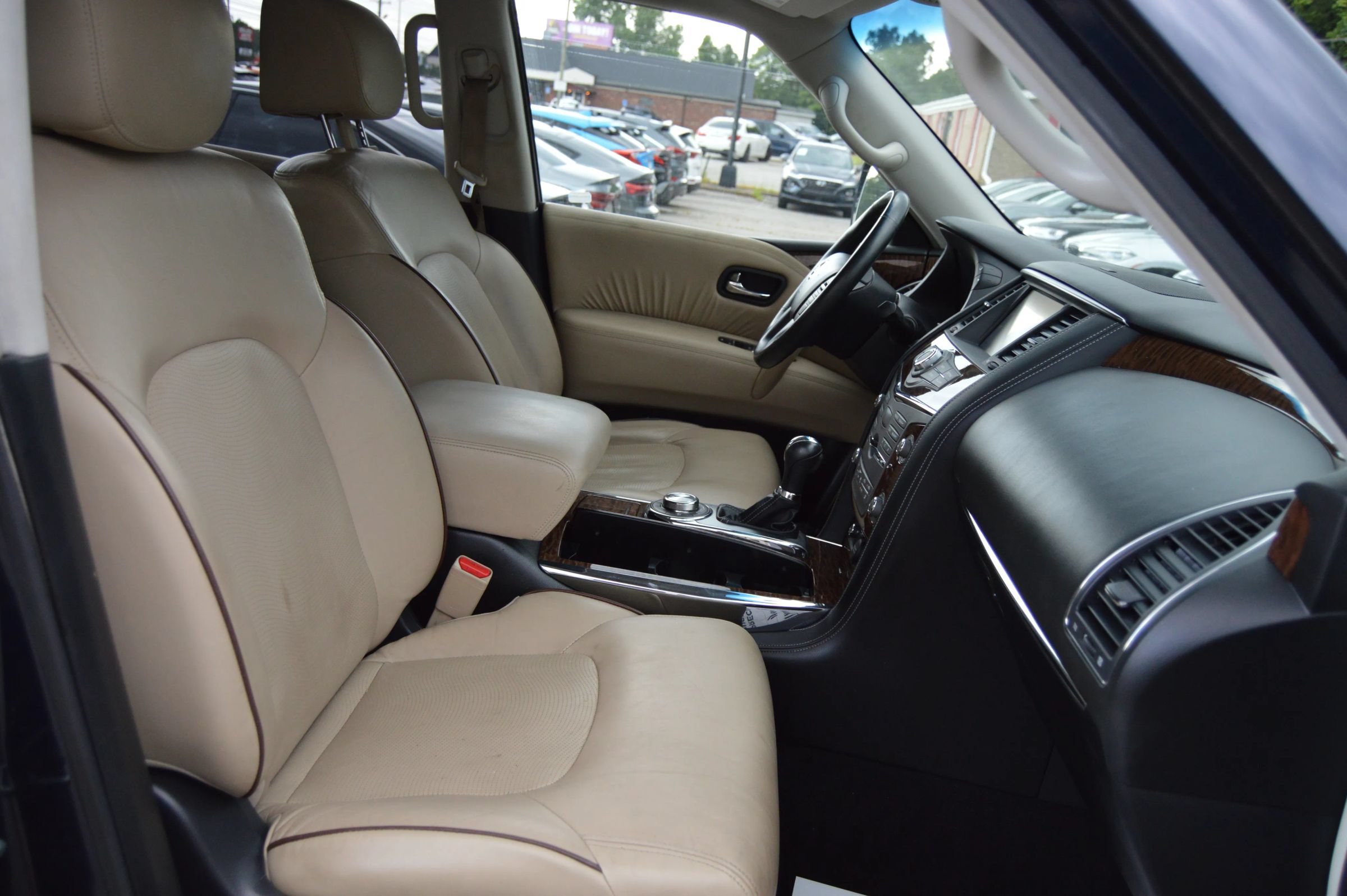 Used 2017 Nissan Armada Platinum w/ Captain Seat Package AWD/4WD image 32