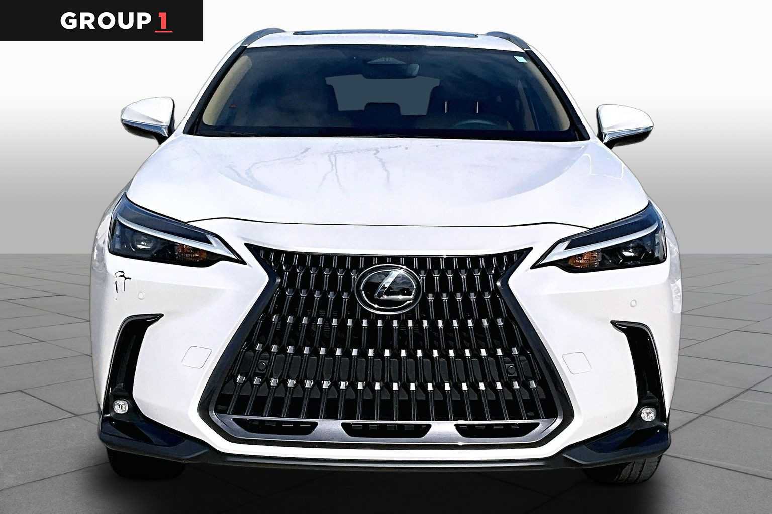 Used 2025 Lexus NX 250 FWD w/ Towing Package (2000 Lbs) image 4