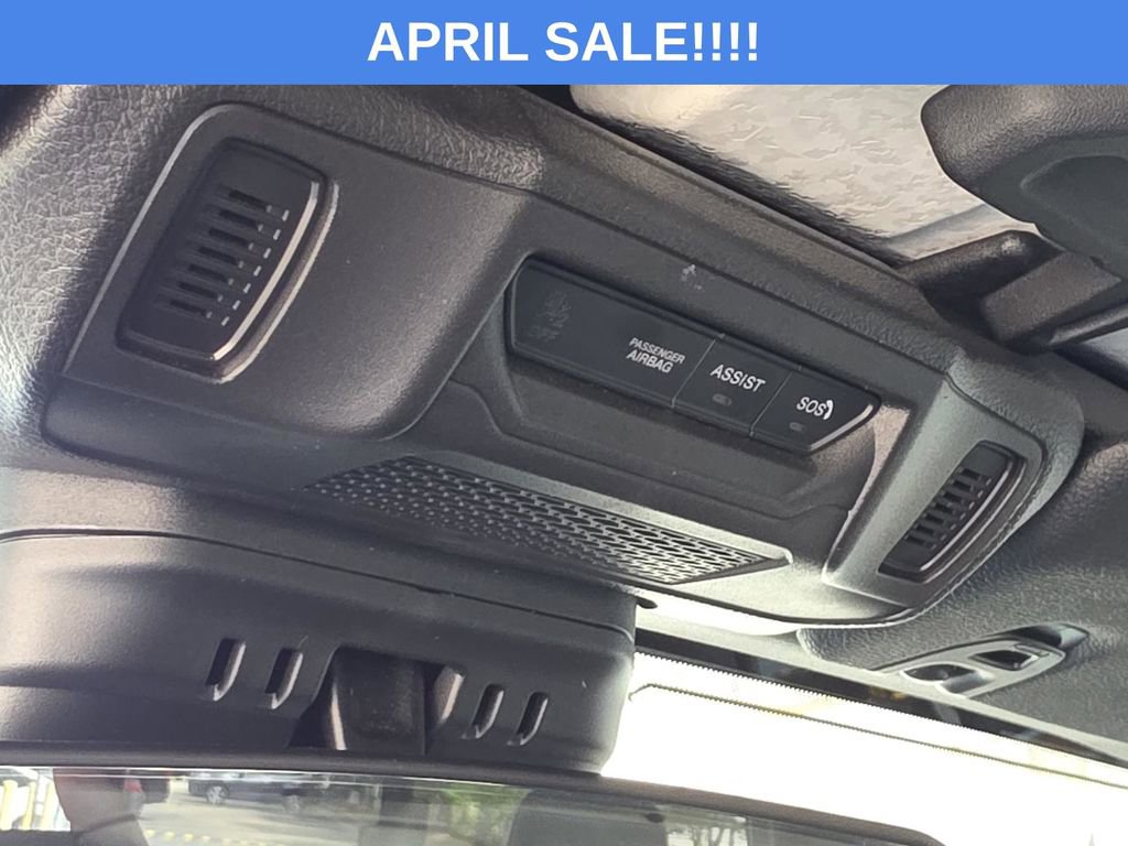 Used 2025 Jeep Gladiator Mojave w/ Convenience Group image 31