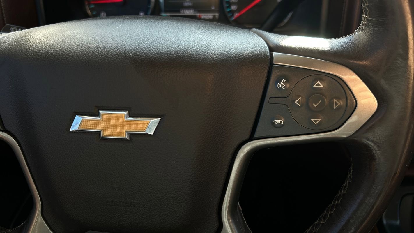 Used 2015 Chevrolet Silverado 2500 High Country w/ Duramax Plus Package image 32