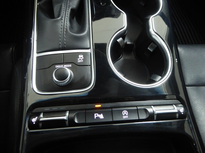 Used 2019 Kia Stinger RWD image 17