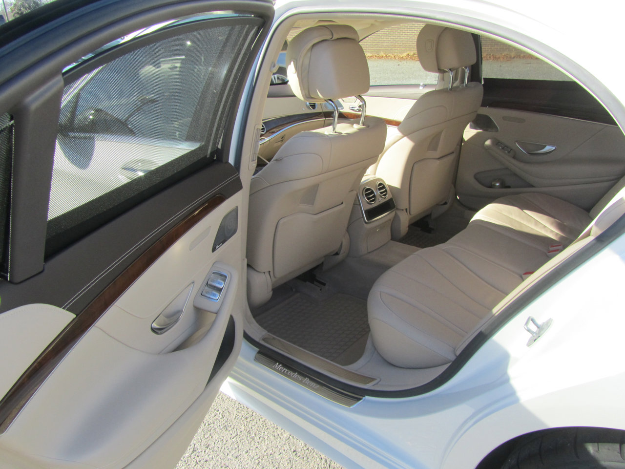 Used 2015 Mercedes-Benz S 550 Sedan image 20