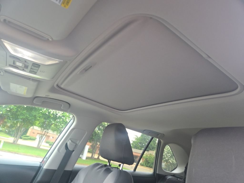 Used 2023 Toyota RAV4 XLE w/ Convenience Package FWD image 21