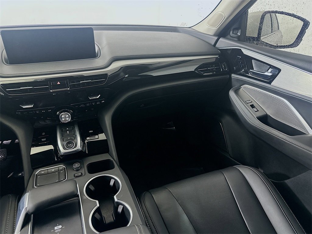 Used 2023 Acura MDX SH-AWD w/ Technology Package image 20