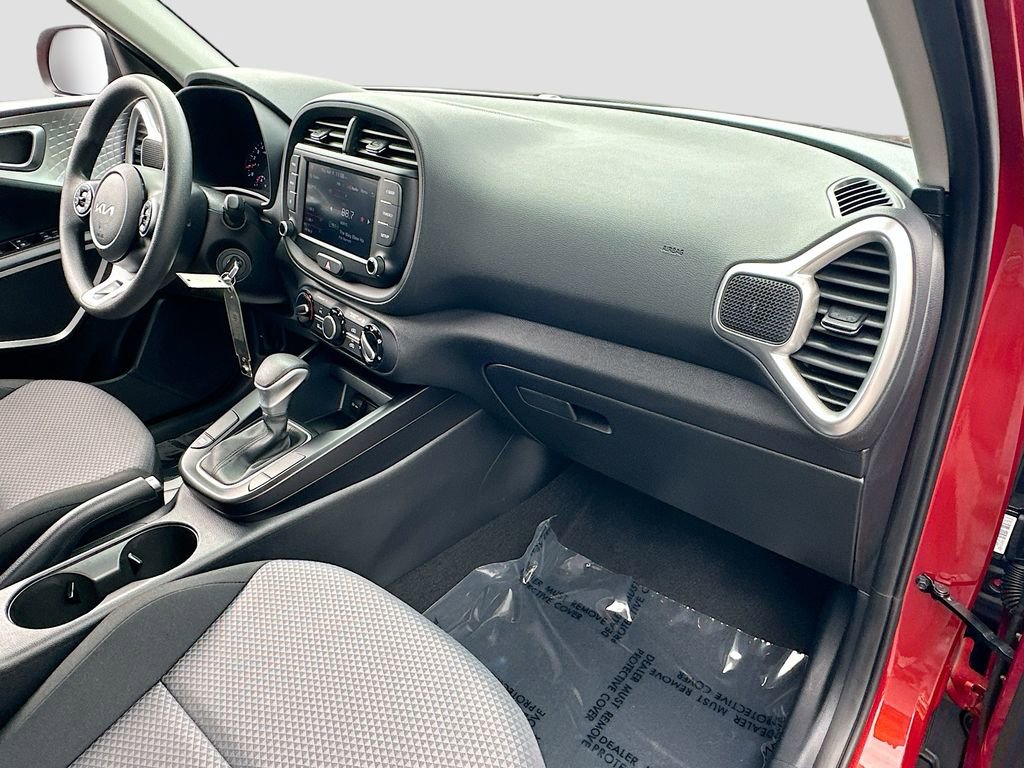 Certified 2022 Kia Soul LX image 26