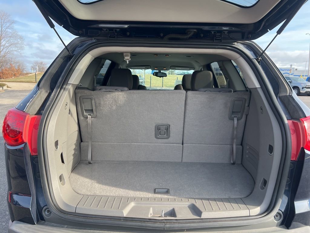 Used 2012 Chevrolet Traverse LS image 7