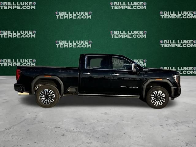 Used 2024 GMC Sierra 2500 Denali Ultimate w/ Max Trailering Package image 11