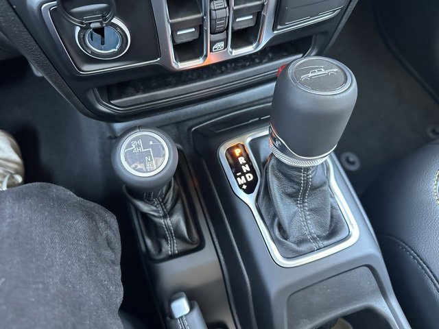 New 2025 Jeep Gladiator Sport image 32