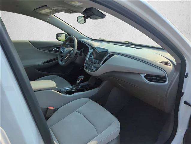 Used 2023 Chevrolet Malibu LS FWD image 22