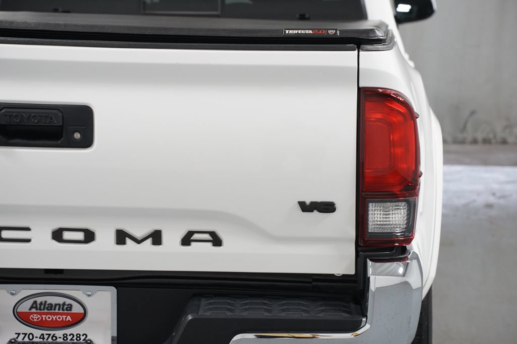 Used 2023 Toyota Tacoma SR5 RWD image 10