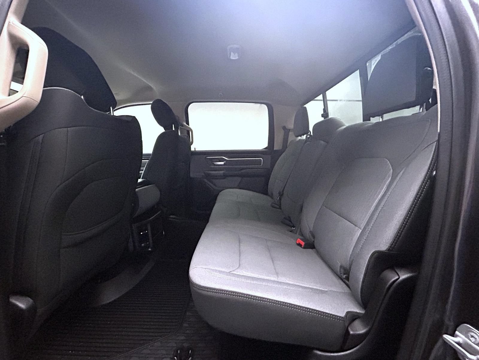 Used 2020 RAM 1500 Big Horn AWD/4WD image 19