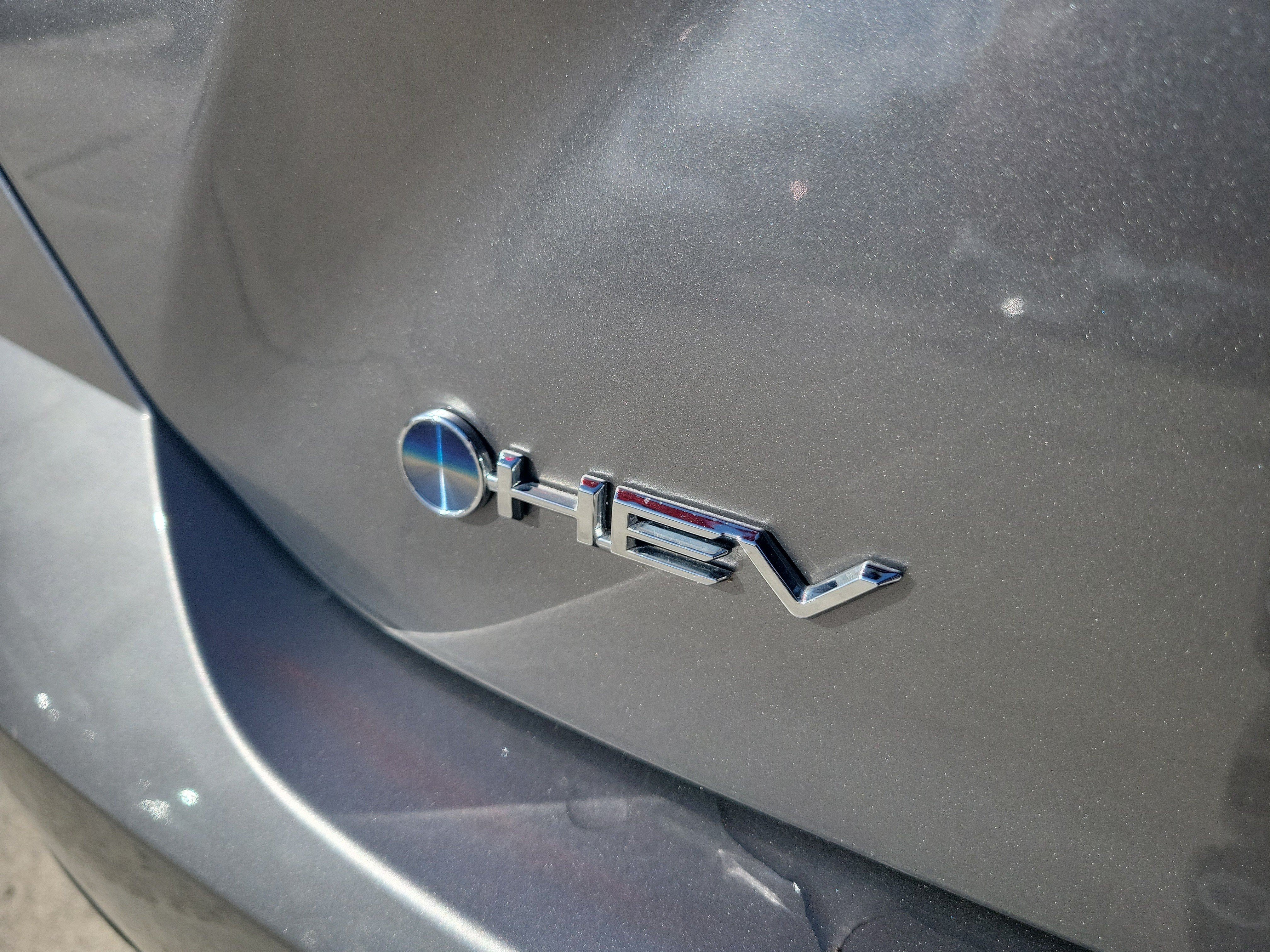Used 2026 Toyota Camry SE w/ Convenience Package FWD image 9