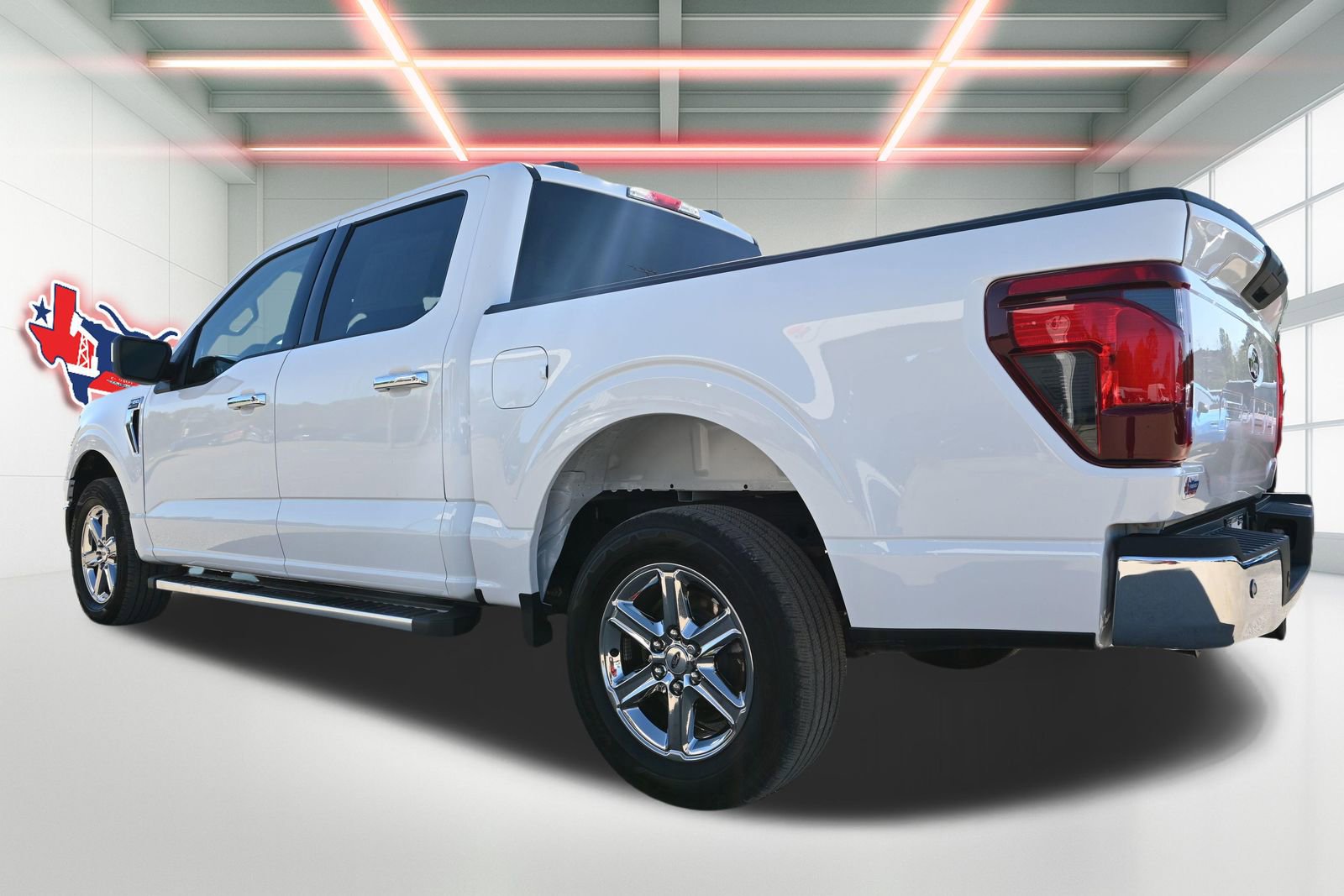 Used 2025 Ford F150 XLT w/ Equipment Group 301A Standard image 2