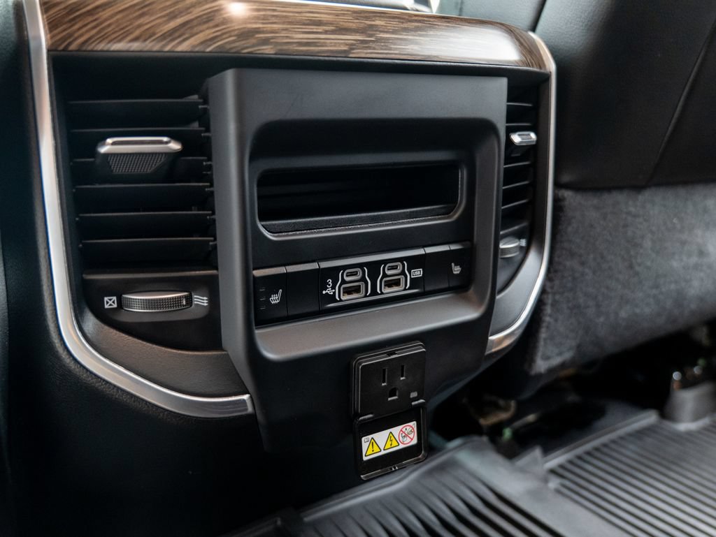 Used 2020 RAM 3500 Laramie AWD/4WD image 39