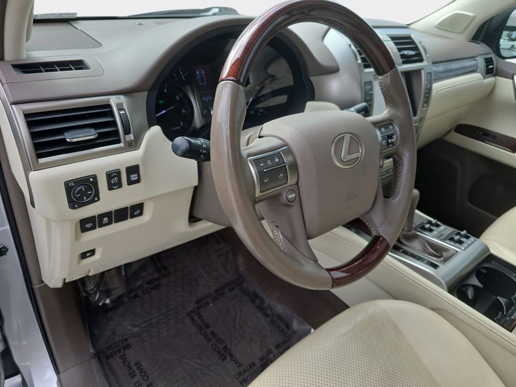 Used 2015 Lexus GX 460 Luxury AWD/4WD image 27
