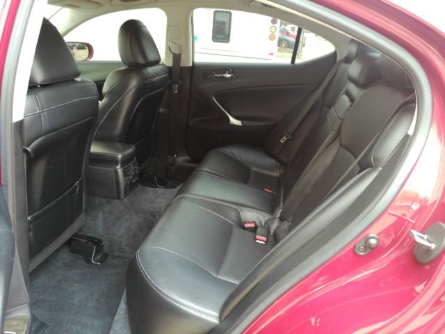Used 2010 Lexus IS 250 image 20