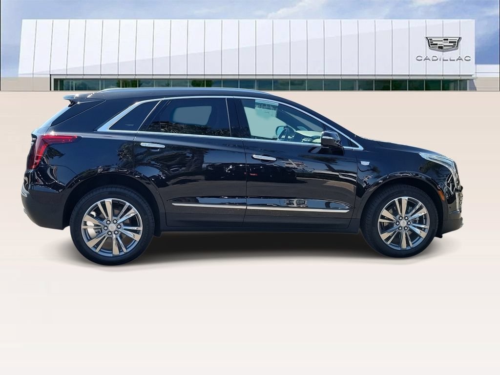 Used 2026 Cadillac XT5 Premium Luxury FWD image 9