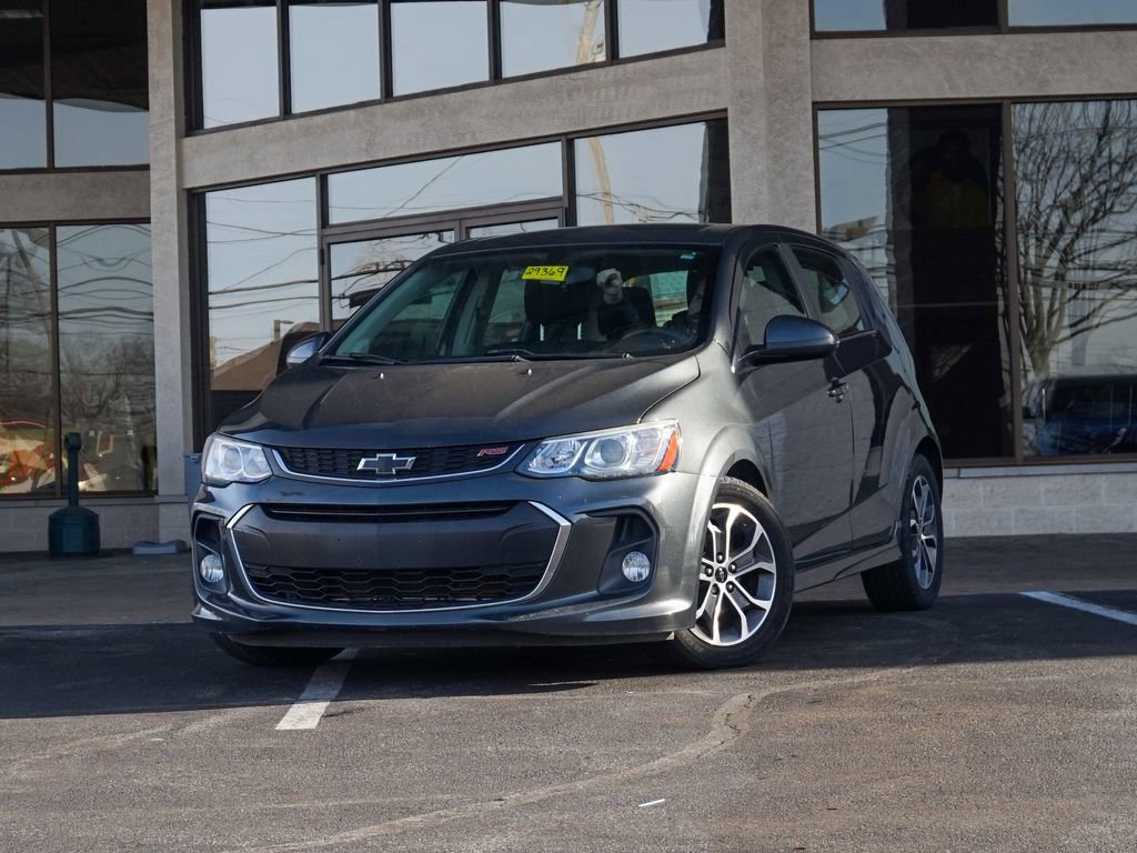 Used 2018 Chevrolet Sonic LT w/ Convenience Package FWD image 6