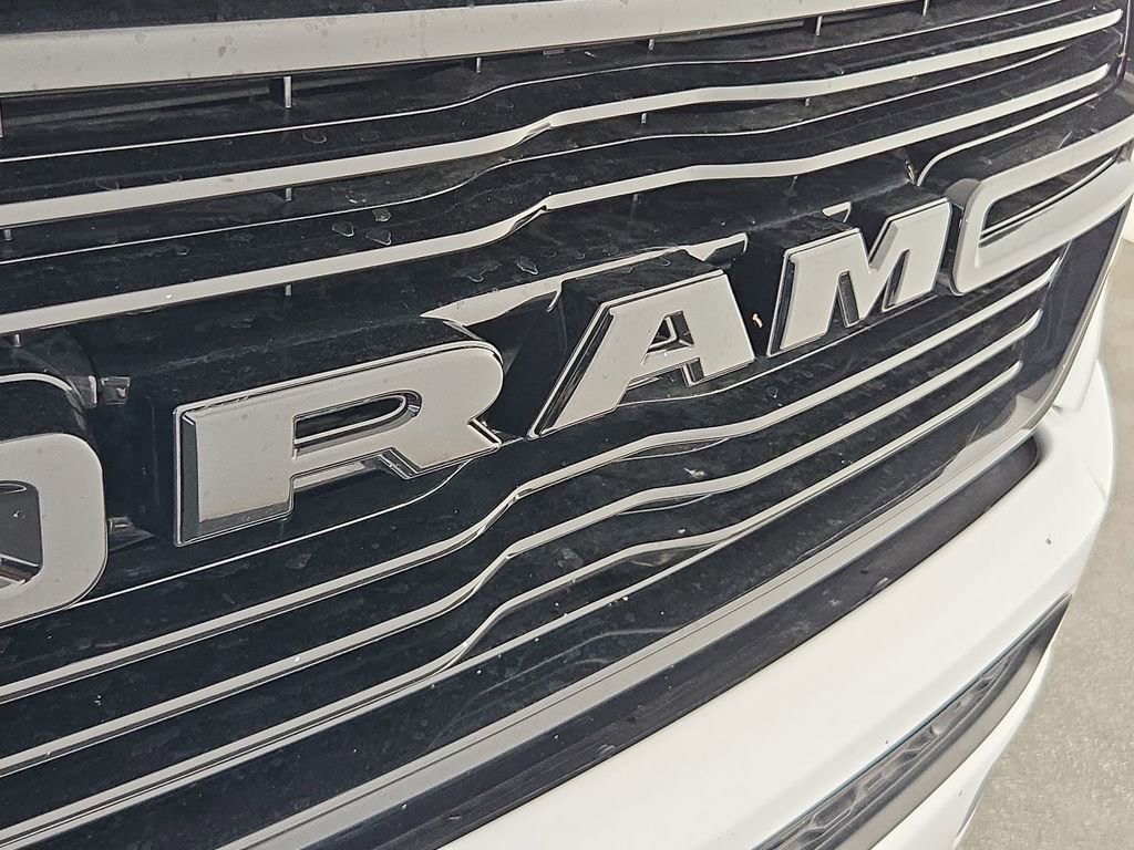 Used 2023 RAM 1500 Laramie AWD/4WD image 37