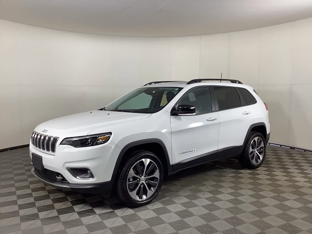 Used 2022 Jeep Cherokee Limited w/ Elite Package image 5