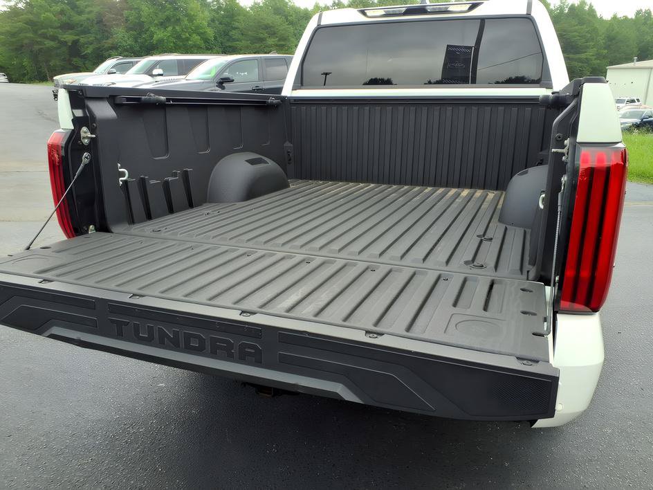 Used 2023 Toyota Tundra SR5 w/ SR5 Premium Package AWD/4WD image 6