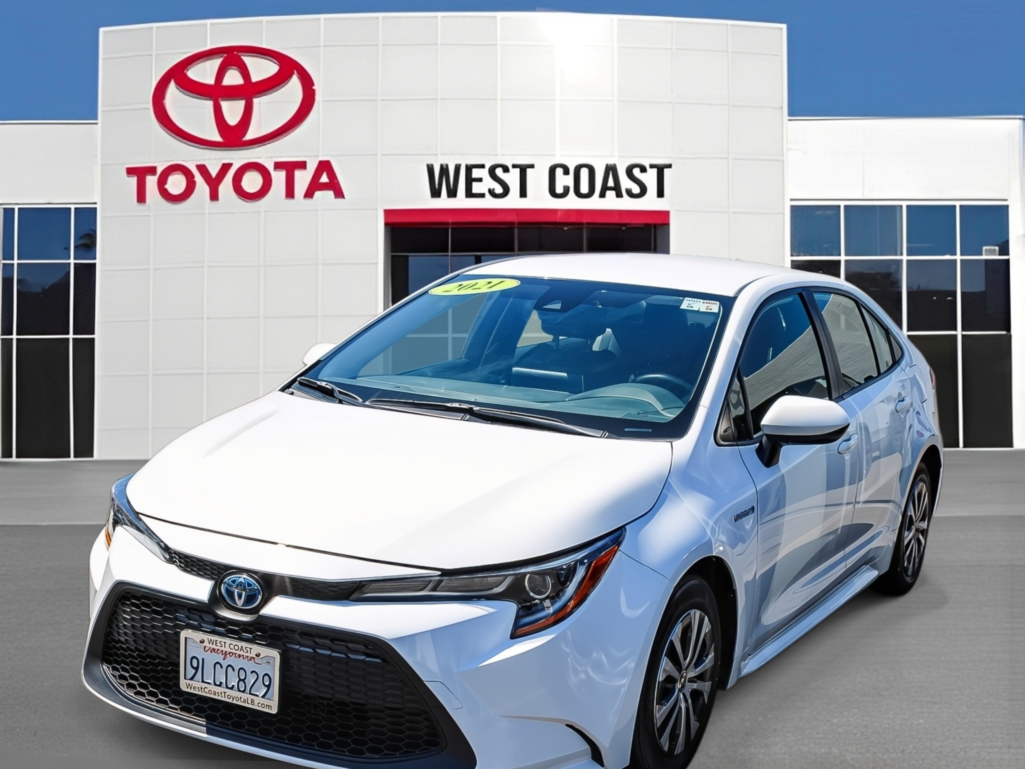 Certified 2021 Toyota Corolla LE w/ Carpet Mat Package (TMS)