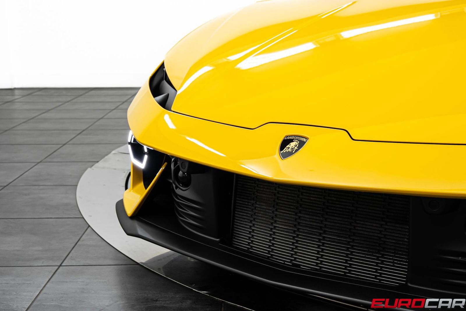 Used 2026 Lamborghini Temerario image 11