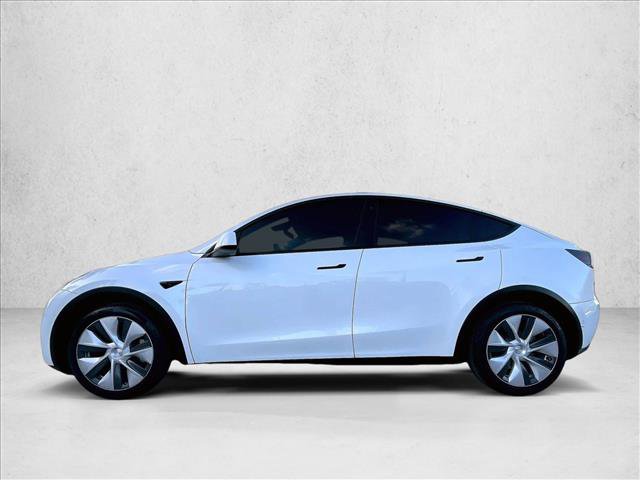 Used 2022 Tesla Model Y Long Range image 6