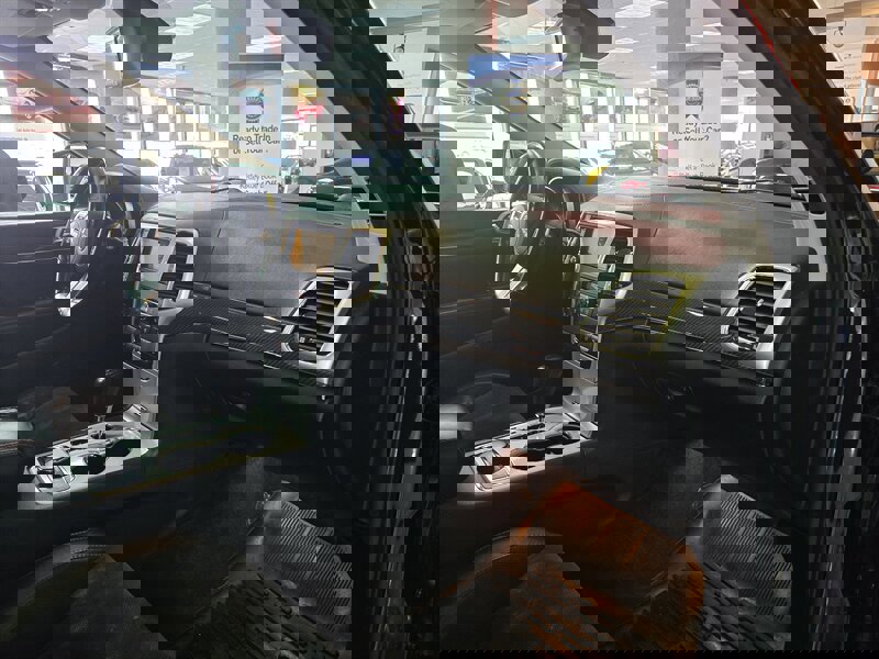 Used 2012 Jeep Grand Cherokee SRT8 w/ Luxury Group II image 16