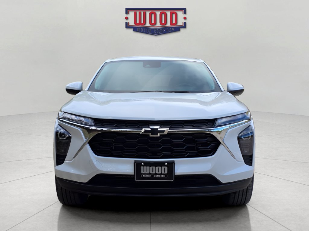 New 2026 Chevrolet Trax LS w/ LS Convenience Package FWD image 5