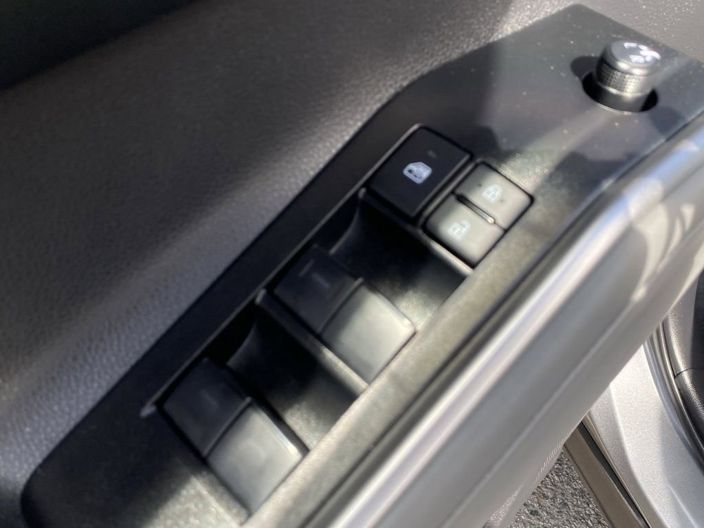 Certified 2026 Toyota Highlander XLE image 24