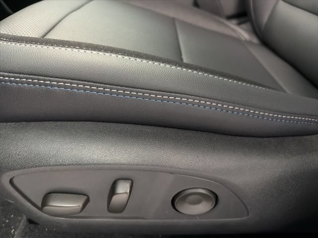 New 2026 Chevrolet Equinox EV LT FWD image 13