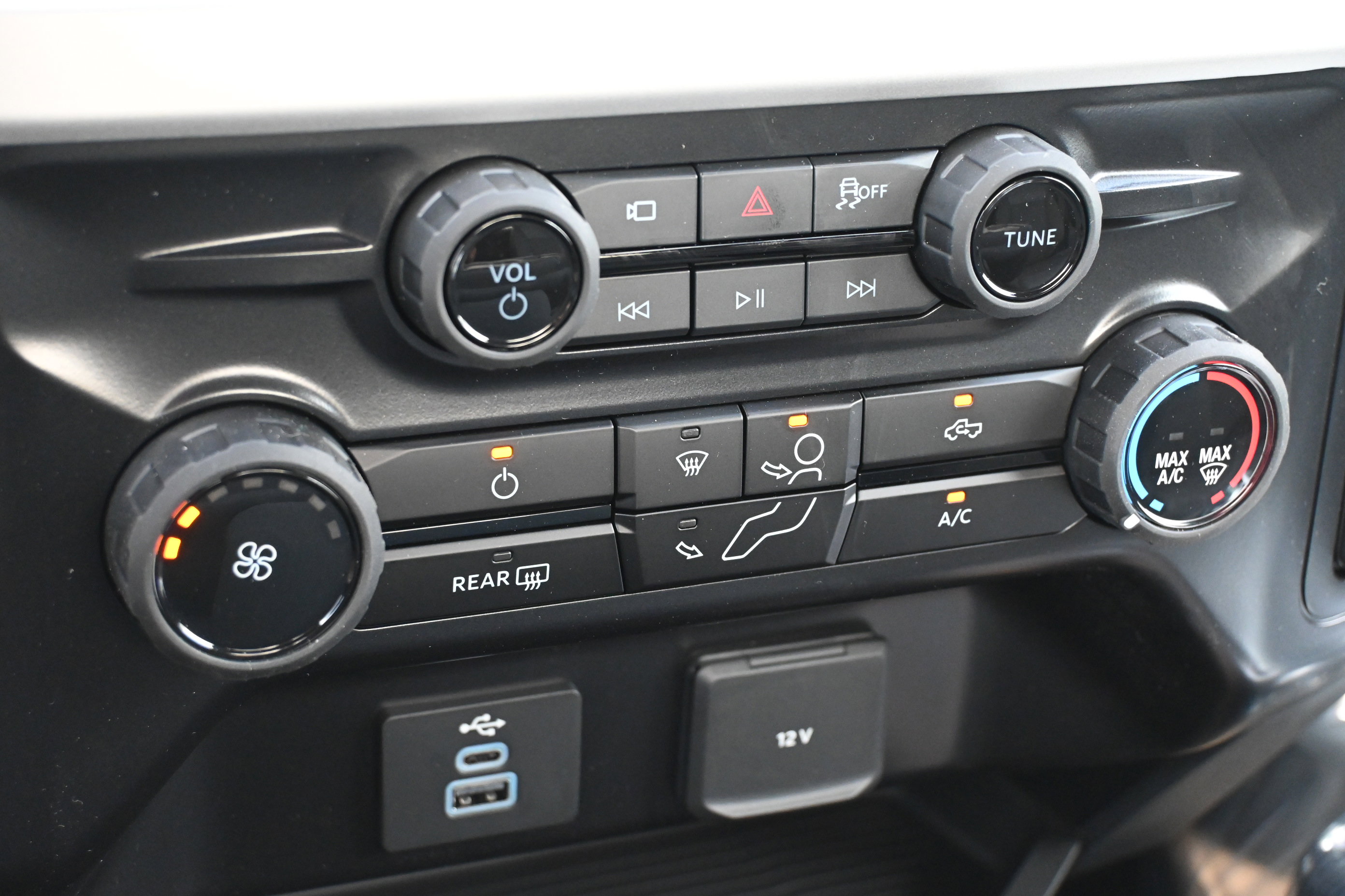 New 2026 Ford F450 XLT w/ 360-Degree Camera Package image 25