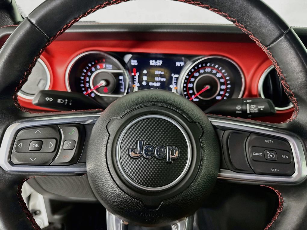 Used 2022 Jeep Wrangler Unlimited Rubicon AWD/4WD image 16