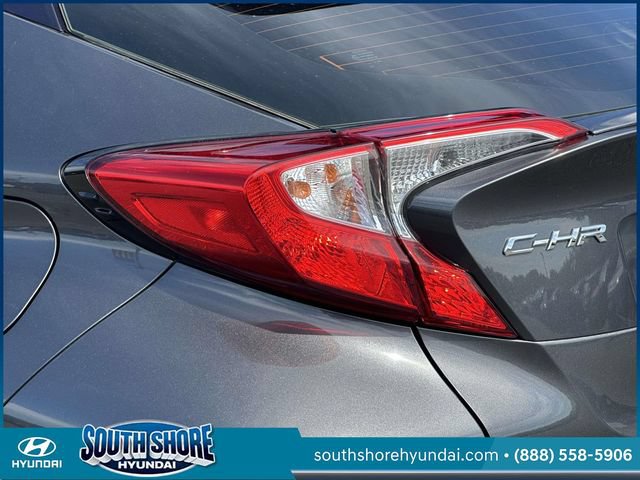 Used 2021 Toyota C-HR LE FWD image 12