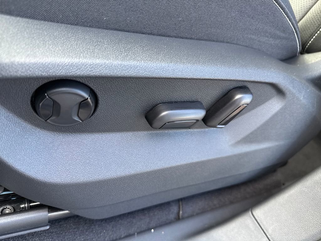 New 2026 Volkswagen Atlas SE image 4