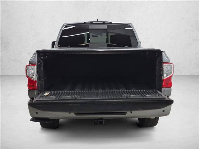 Used 2023 Nissan Titan SV w/ SV Convenience Package RWD image 6