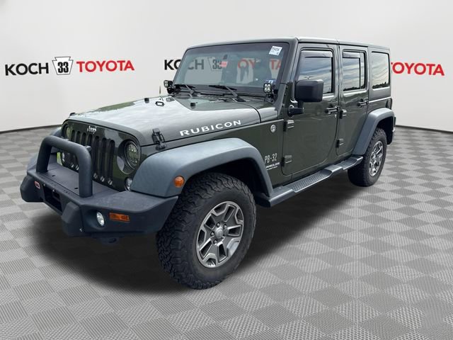 Used 2015 Jeep Wrangler Unlimited Rubicon w/ Connectivity Group AWD/4WD image 3