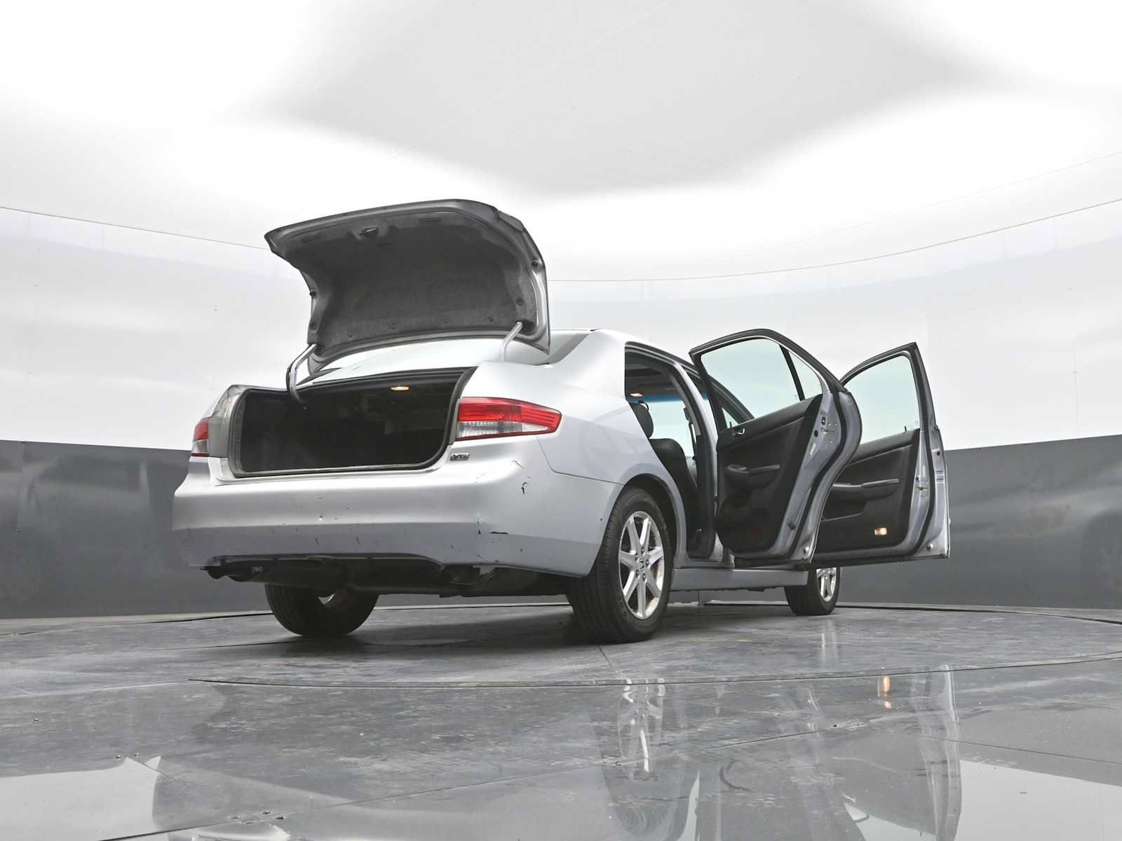 Used 2004 Honda Accord EX image 39